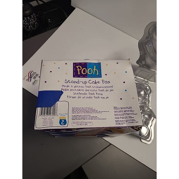 1998 Disney Winnie The Pooh Stand Up Cake Pan in Box NO CLIPS Honey Pot Vintage - Picture 10 of 11